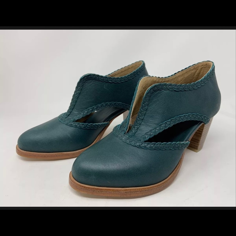 BaliElf Spirit Walker Booties